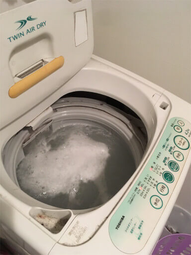 酸素系漂白剤　洗濯機を普通に動かす