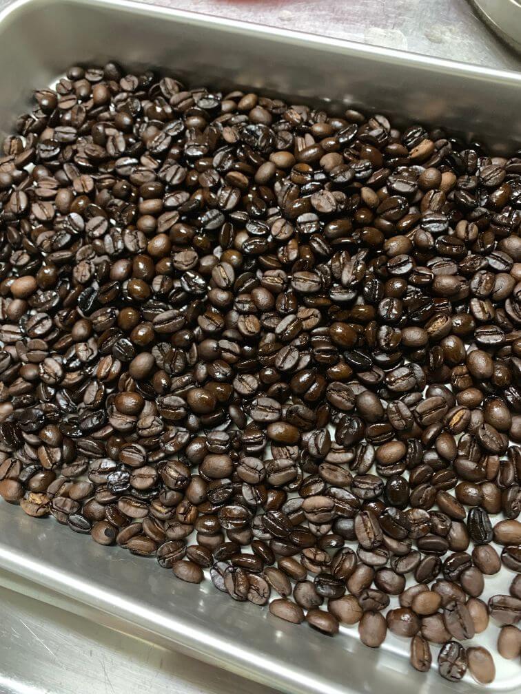コーヒー焙煎 焙煎後の豆